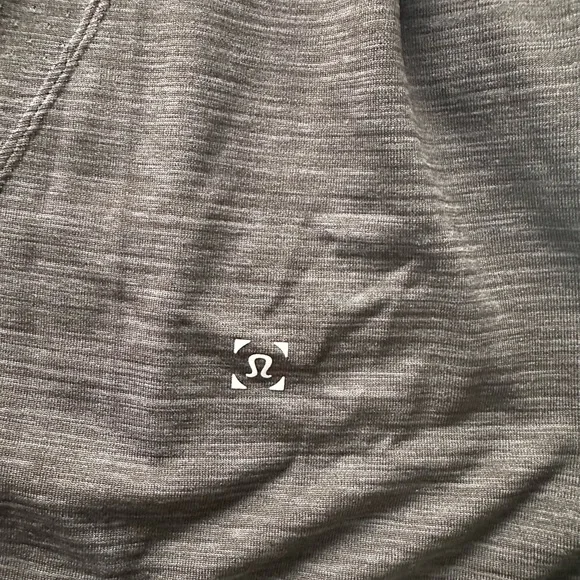 Men’s Large Multi Color Lululemon Metal Tech Long Sleeve Shirt size Large. - Picture 5 of 7